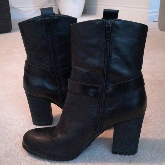 Guess leather moto style boots - Picture 10 of 12
